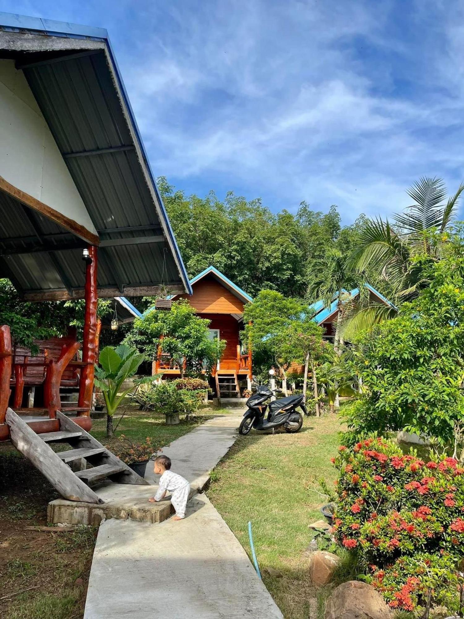 Happy Home Kohjum Koh Jum Exterior foto